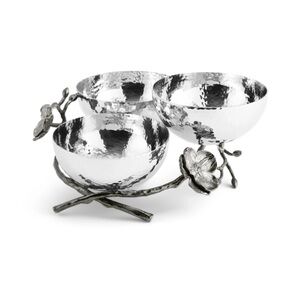 Black Orchid Nut Dish